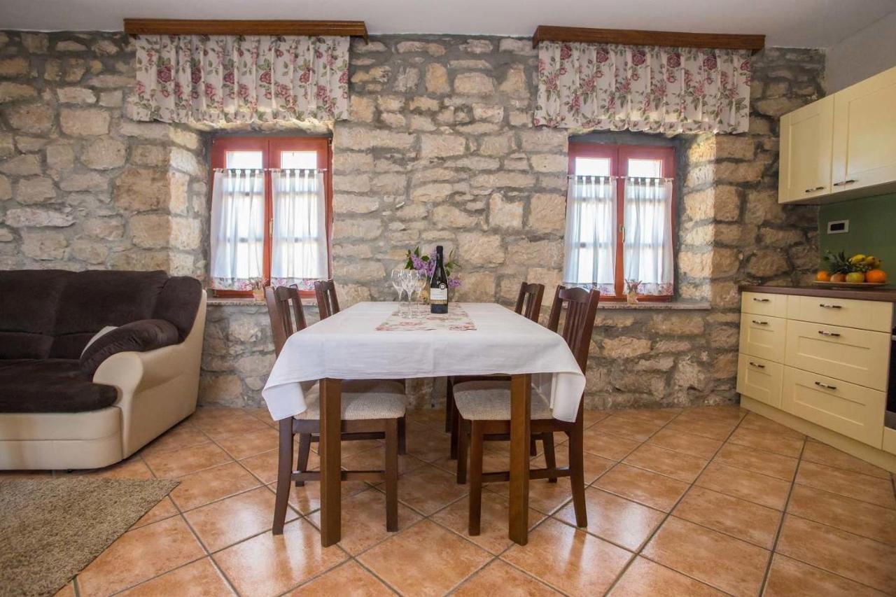 Apartment Nini Poreč Eksteriør bilde