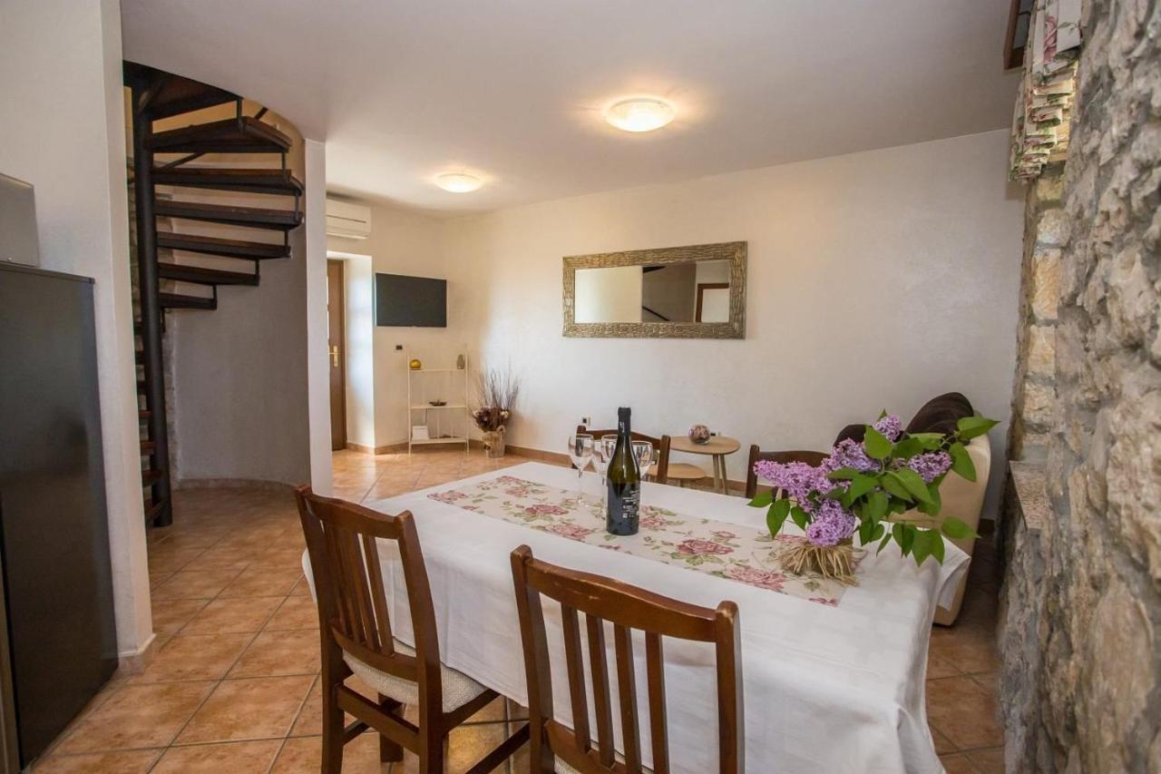 Apartment Nini Poreč Eksteriør bilde